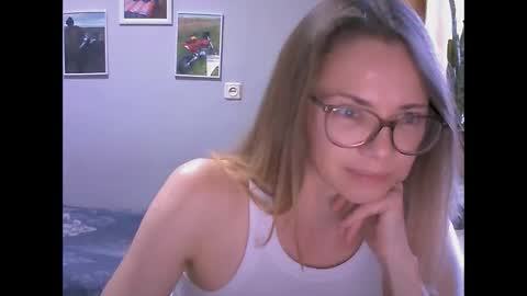 SEA Dream online show from November 17, 4:51 am