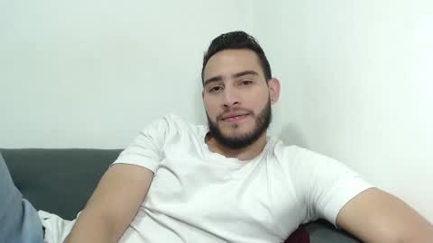 seank_noszka online show from December 8, 10:03 pm