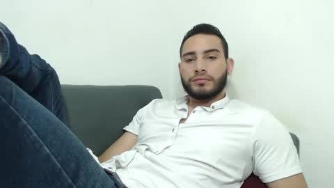 seank_noszka online show from February 25, 4:31 pm