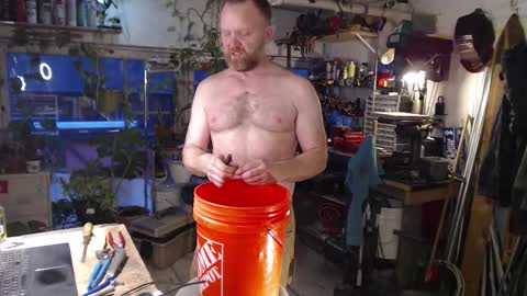 Seattlemanwhore online show from February 11, 3:28 pm