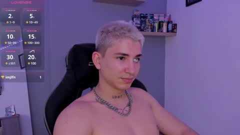 Snapshot of sebas__23 chatting on December 13, 2:54 am Sebastin online show from December 13, 2:54 am