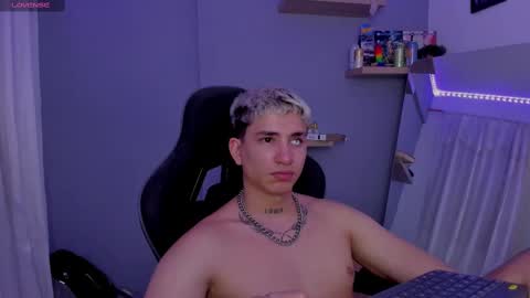 Snapshot of sebas__23 chatting on March 7, 6:00 pm Sebastin online show from March 7, 6:00 pm