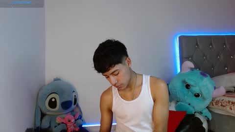 Snapshot of sebas_fire4 chatting on March 15, 12:27 am sebas_fire4 online show from March 15, 12:27 am