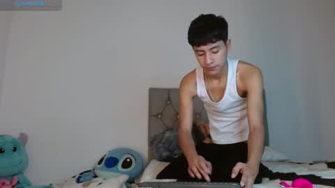 Snapshot of sebas_fire4 chatting on May 20, 2:56 pm sebas_fire4 online show from May 20, 2:56 pm