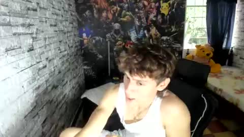 Snapshot of sebas_jusa chatting on July 10, 1:03 pm sebas jusa online show from July 10, 1:03 pm