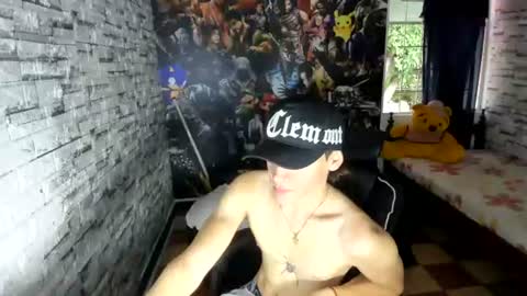 Snapshot of sebas_jusa chatting on July 12, 12:51 pm sebas jusa online show from July 12, 12:51 pm