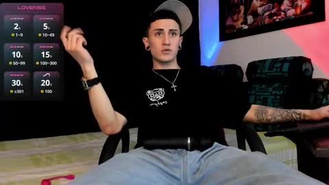 Sebastian online show from November 25, 12:32 am