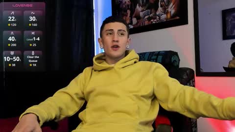 Sebastian online show from February 4, 9:42 pm