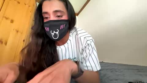 Snapshot of sebasathome chatting on May 28, 10:56 am Nip online show from May 28, 10:56 am
