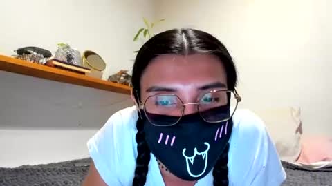 Nip online show from July 28, 7:39 pm