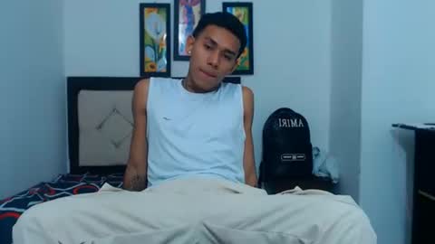 Snapshot of sebasbight chatting on September 13, 7:02 pm sebasbight online show from September 13, 7:02 pm