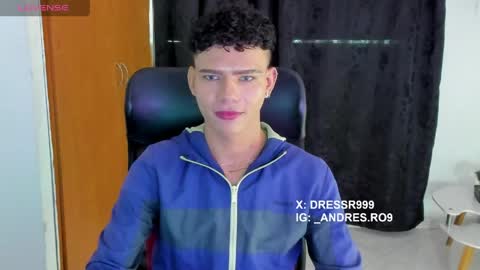 Snapshot of sebascuterouss chatting on April 20, 1:36 pm sebas 3 online show from April 20, 1:36 pm