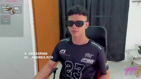 Snapshot of sebascuterouss chatting on May 15, 11:28 am sebas 3 online show from May 15, 11:28 am