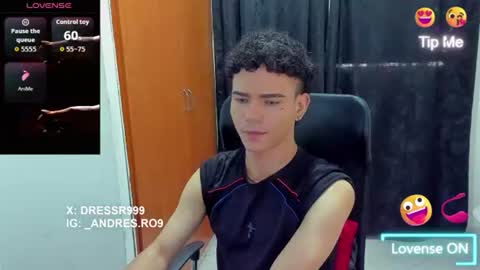 Snapshot of sebascuterouss chatting on July 6, 3:03 pm sebas 3 online show from July 6, 3:03 pm