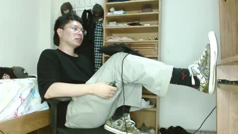 Sebas online show from February 19, 7:39 am