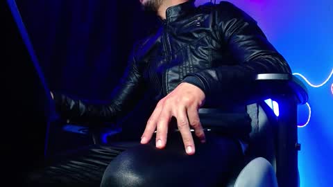 Sebastian online show from February 22, 10:58 am