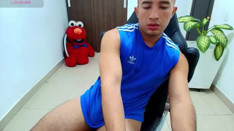 juan  sebastian online show from October 11, 4:38 pm