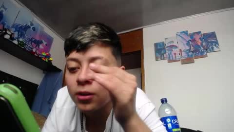 Snapshot of sebastian_posse chatting on May 20, 6:14 pm Myystiic online show from May 20, 6:14 pm