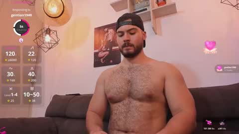 Snapshot of sebastianvilla__ chatting on January 31, 10:52 pm Instagram jeanpaulfit online show from January 31, 10:52 pm