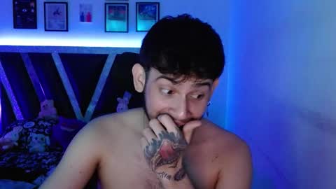 Snapshot of sebasxxl12 chatting on October 4, 10:02 am Sebas online show from October 4, 10:02 am