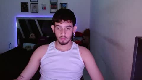 Snapshot of sebasxxl12 chatting on January 10, 7:10 am Sebas online show from January 10, 7:10 am