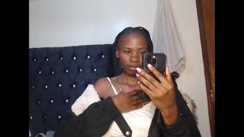 sebatrishaa online show from November 2, 11:45 am