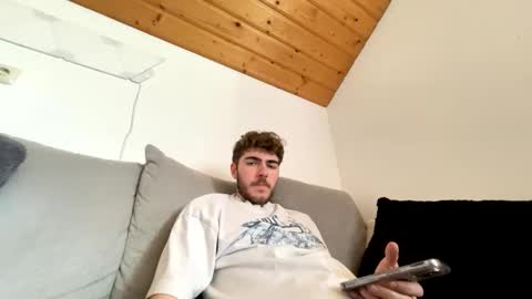 sebi787li online show from April 17, 12:52 pm