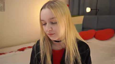 Snapshot of sebrinarainha chatting on November 2, 8:22 pm Rina online show from November 2, 8:22 pm