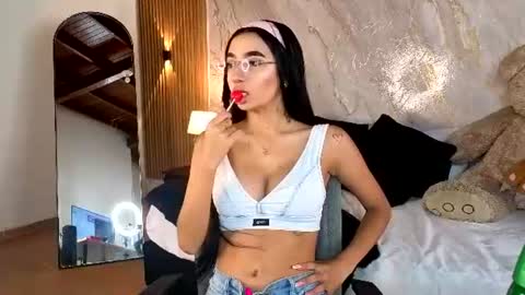 ASHLEY online show from June 11, 7:23 pm
