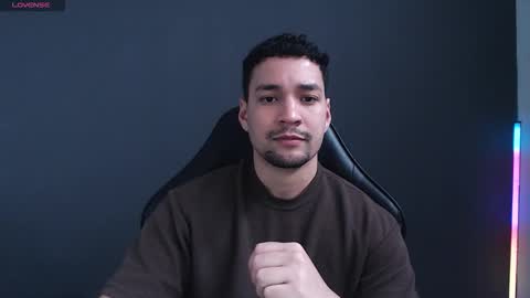 Snapshot of secretboy5000 chatting on October 17, 3:25 pm Jex online show from October 17, 3:25 pm