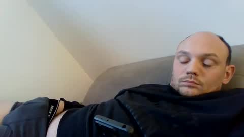 Simon online show from March 3, 3:42 pm