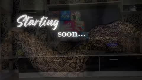 Snapshot of secretdesire45 chatting on April 11, 9:24 am secretdesire45 online show from April 11, 9:24 am