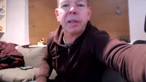 BJ online show from February 26, 8:26 am