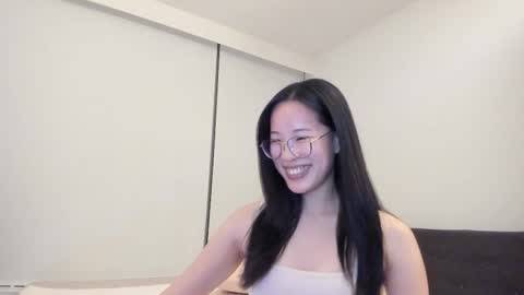 Snapshot of secretgirlfriendxo chatting on February 21, 7:09 am Angela online show from February 21, 7:09 am