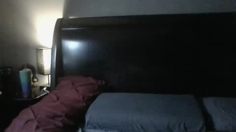 Snapshot of secretslutnextdoor chatting on January 17, 3:17 pm Secret Slut Next Door online show from January 17, 3:17 pm