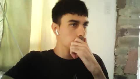Snapshot of secretstream chatting on March 21, 4:21 pm secretstream online show from March 21, 4:21 pm
