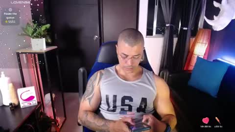 Snapshot of seddy_ chatting on April 27, 10:02 am sed online show from April 27, 10:02 am