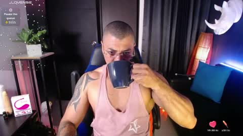 Snapshot of seddy_ chatting on April 28, 8:08 am sed online show from April 28, 8:08 am