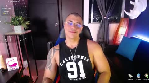 Snapshot of seddy_ chatting on May 6, 1:57 am sed online show from May 6, 1:57 am