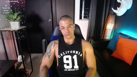 Snapshot of seddy_ chatting on June 1, 8:27 am sed online show from June 1, 8:27 am