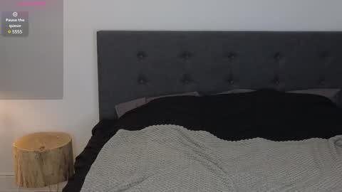 Snapshot of seduced_by_sara chatting on December 12, 9:26 pm Sara online show from December 12, 9:26 pm