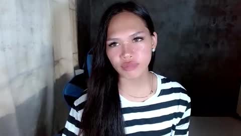 seducive_allea online show from February 16, 6:42 am