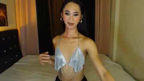 Snapshot of seductive_ashly chatting on April 26, 1:25 am ashly online show from April 26, 1:25 am