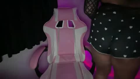 Athena online show from April 17, 3:59 pm