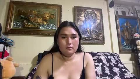 Snapshot of seductive_housewife chatting on February 22, 2:15 pm seductive_housewife online show from February 22, 2:15 pm