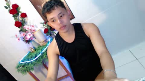 Snapshot of seductive_maxxx chatting on June 19, 9:46 am Max online show from June 19, 9:46 am