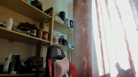 Snapshot of seductive_she_wolf chatting on May 11, 2:45 pm seductive_she_wolf online show from May 11, 2:45 pm