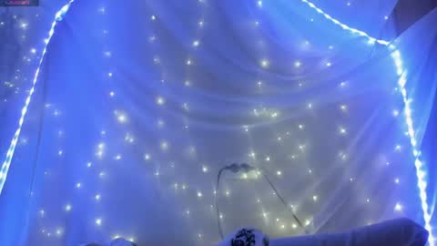 Snapshot of seductive_she_wolf chatting on May 26, 12:12 pm seductive_she_wolf online show from May 26, 12:12 pm