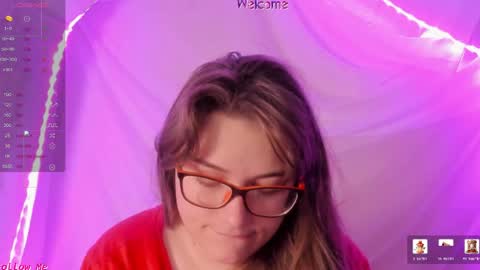 Snapshot of seductive_she_wolf chatting on June 7, 7:45 am seductive_she_wolf online show from June 7, 7:45 am