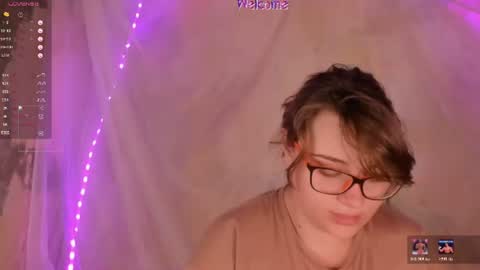 Snapshot of seductive_she_wolf chatting on July 23, 2:59 pm seductive_she_wolf online show from July 23, 2:59 pm
